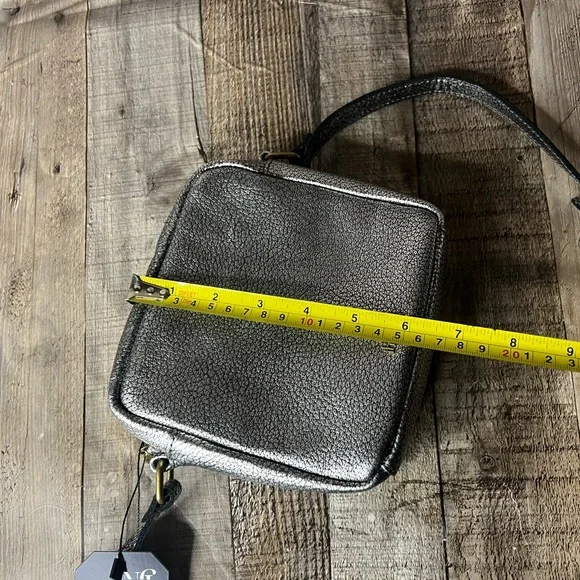 The Sak Maisie Square Crossbody leather bag - Picture 10 of 16